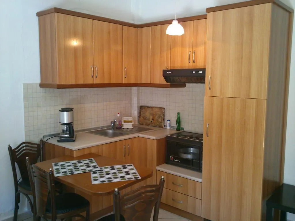 Gkoloi Studios & Apartments Kalyves Polygyrou Greece